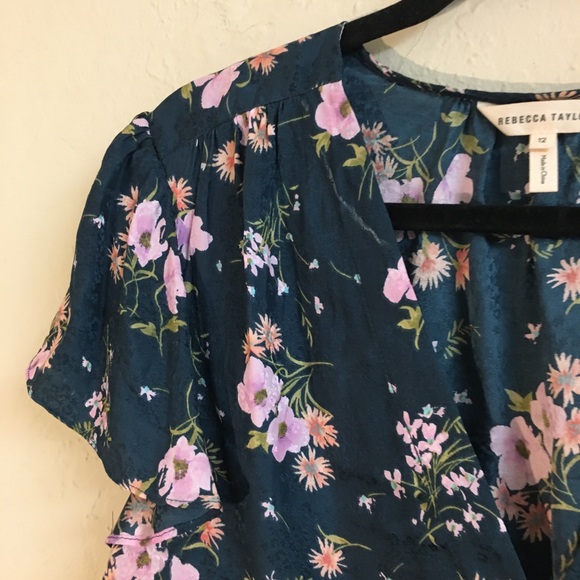 Rebecca Taylor 100% Silk Flutter Sleeve Blouse Size 12 Floral Green Pink V- neck - Picture 3 of 8